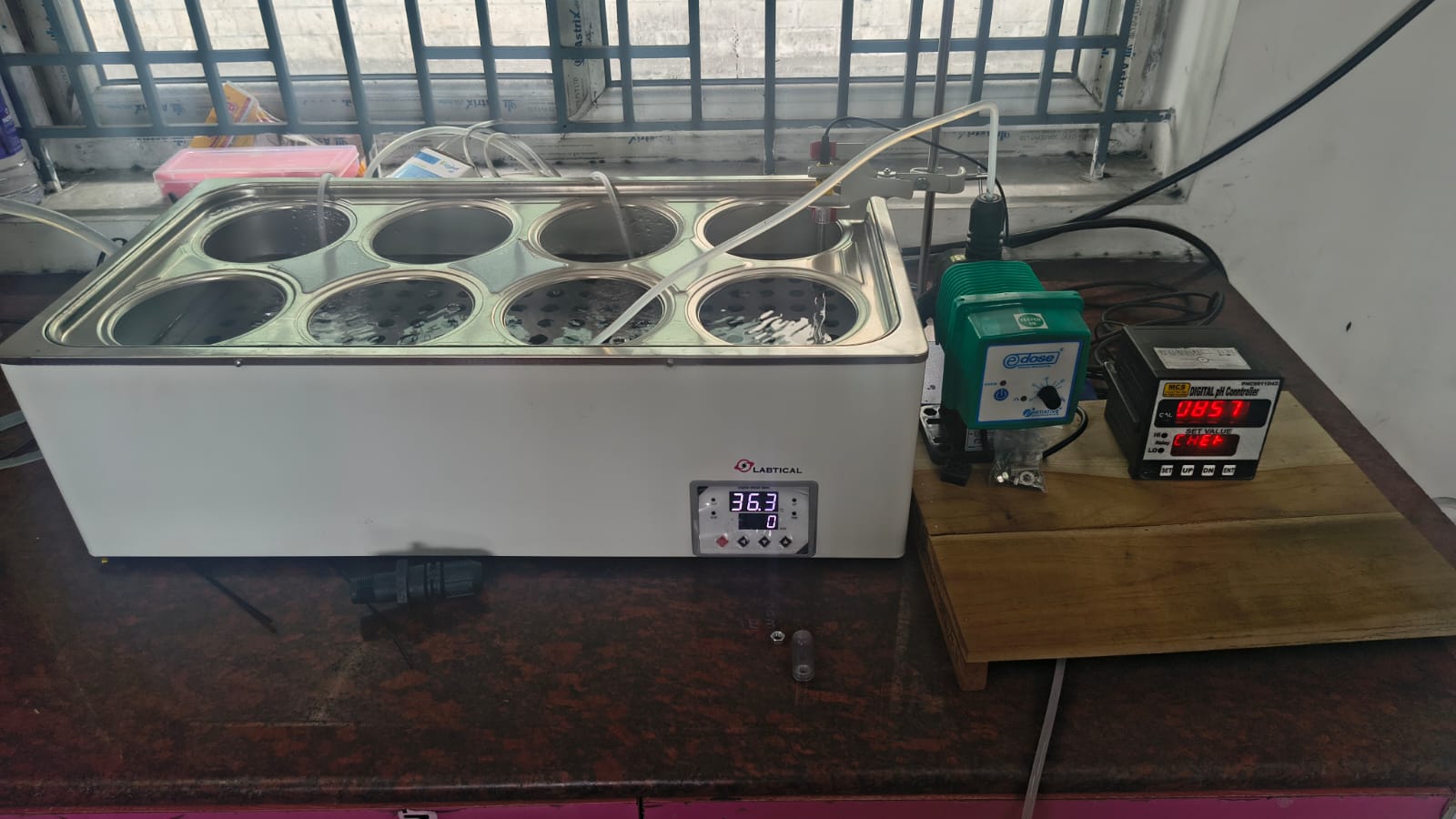 Silica Extraction from Activated Carbon