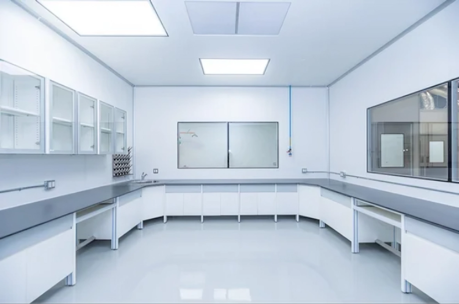 Diagnostic Laboratory Clean Room